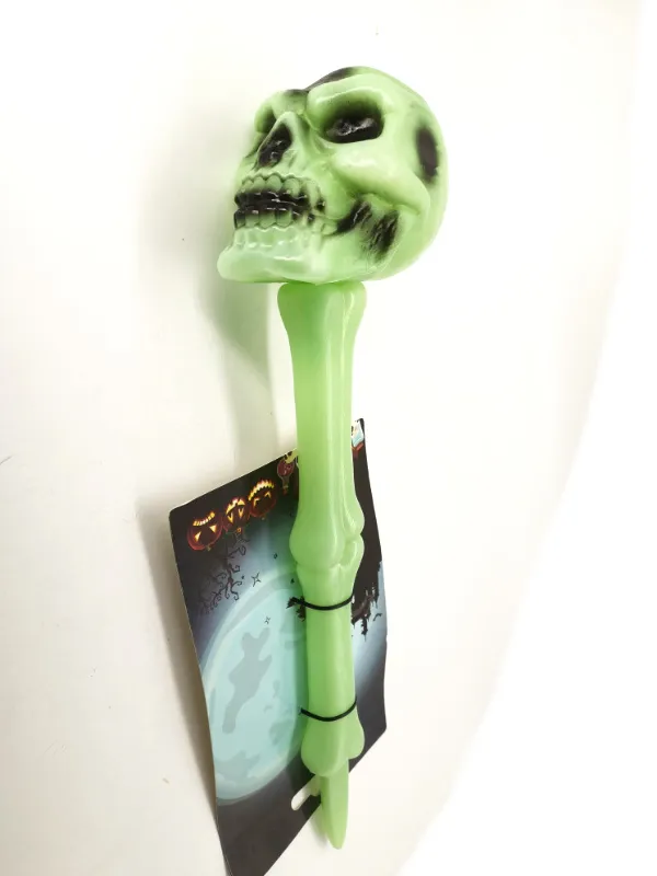 CAJADO NEON COM CAVEIRA DE PLASTICO