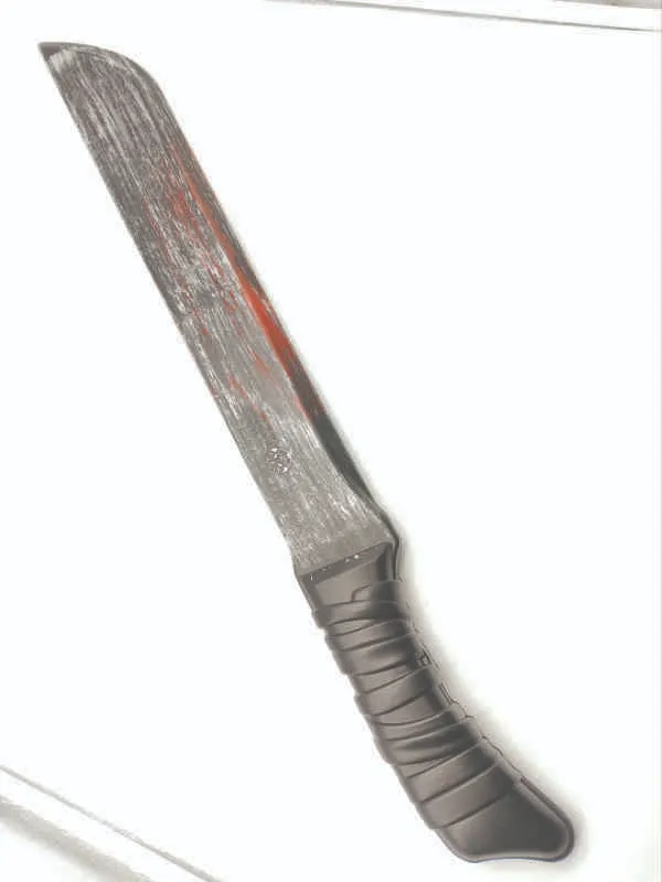 FACA DE HALLOWEEN DE PLÁSTICO 67cm