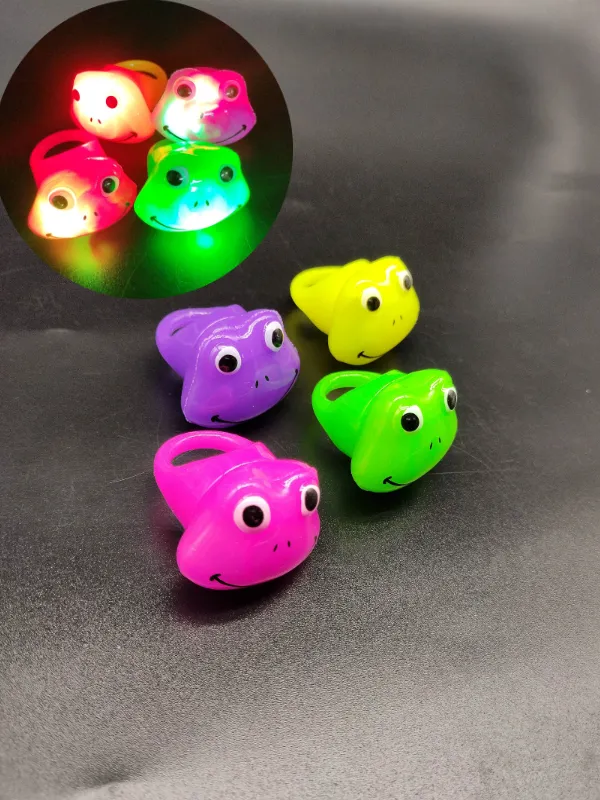 [72615] ANEL PISCA SAPINHOS #c60